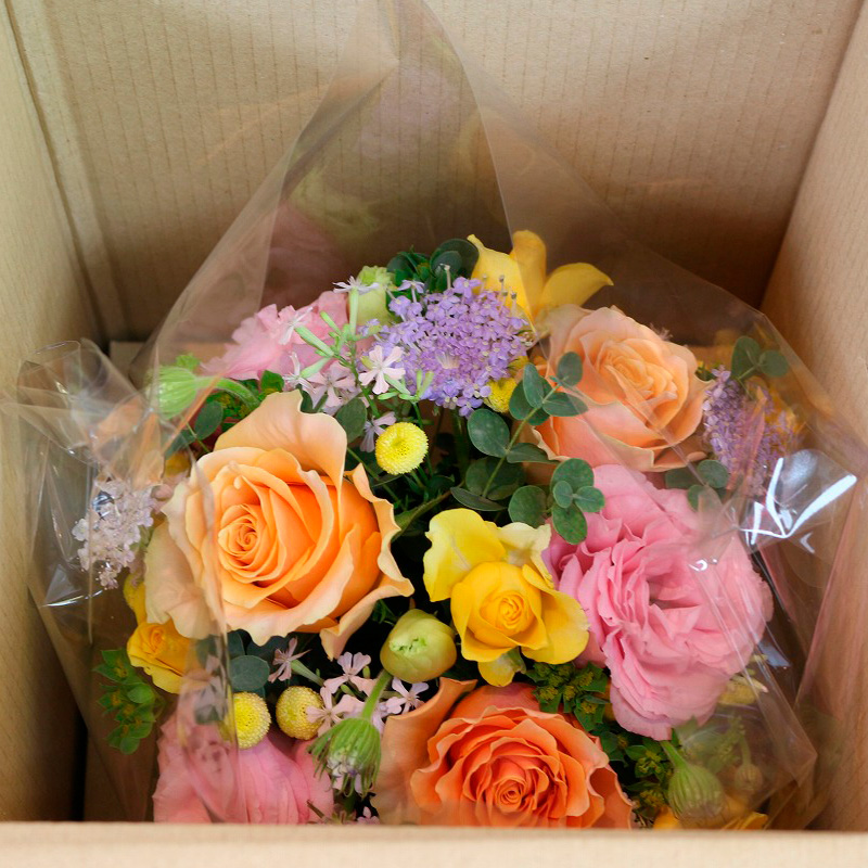 季節の彩りフラワーアレンジメント FZ20-309