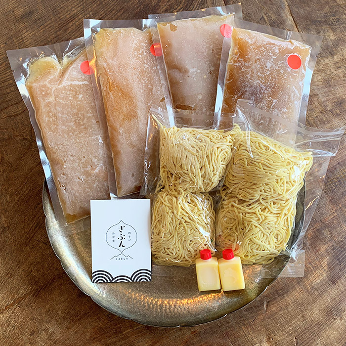 地元山形の人気店！『肉そば・鳥中華ざぶん』の鳥中華セ