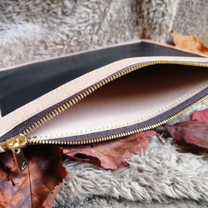 【ランドセルリメイク】ポーチ(通帳、母子手帳入れ)とお守