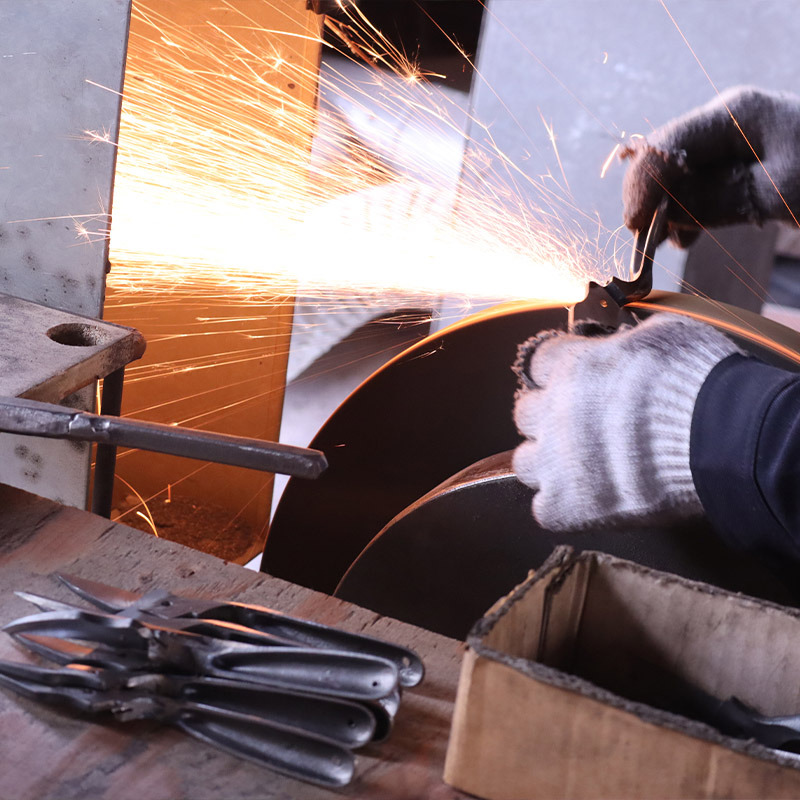 【飛庄】青紙鋼仕様　ろう付けA型 200mm FY22-383