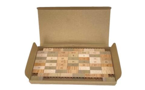 もくロック「木製万年カレンダー」1セット [014-010]