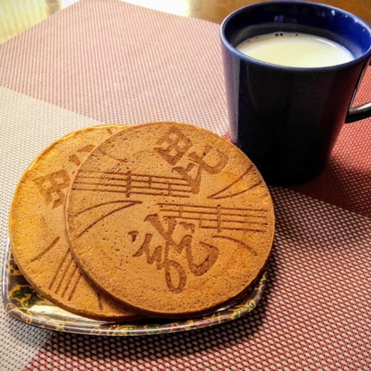 謙信せんべい 14枚入り 煎餅 お菓子 和菓子 ギフト 贈答 プレゼント 山形県 米沢市