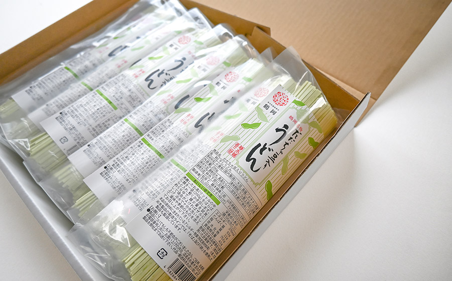 だだちゃ豆入りうどん　200ｇ×8袋　麺本舗　善三郎　【K-739】