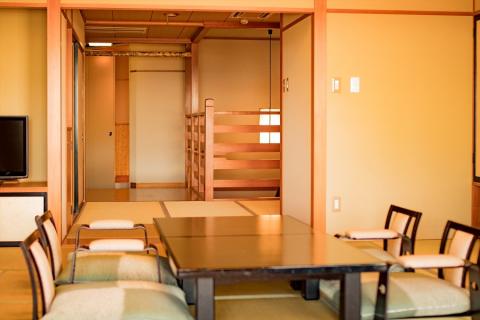 【食と温泉のこだわり】 二名様宿泊券 山形県 鶴岡市  湯野浜温泉　竹屋ホテル