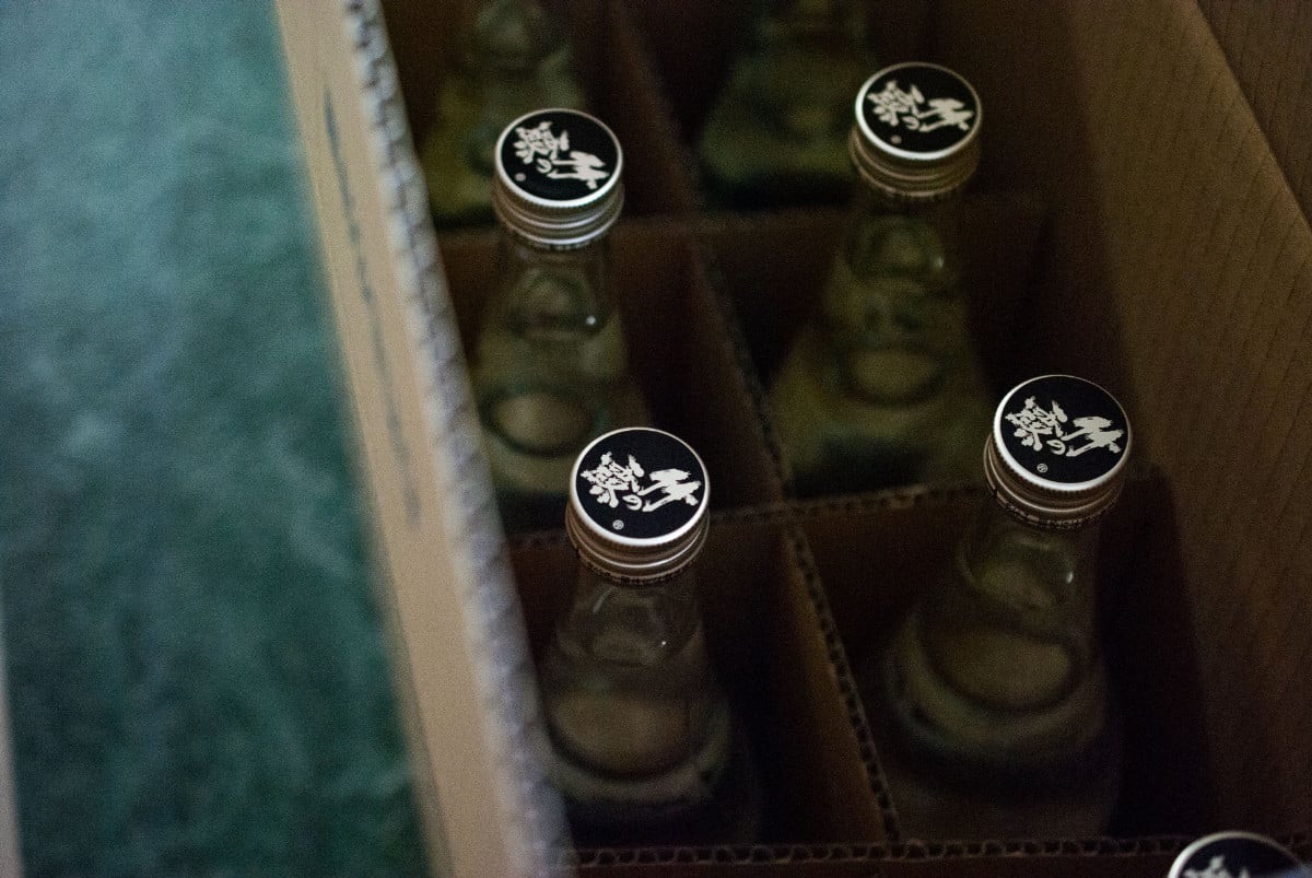 日本酒の仕込み水！竹の露　白露垂珠仕込みシリカ天然水　720ml×10本セット　K27-754