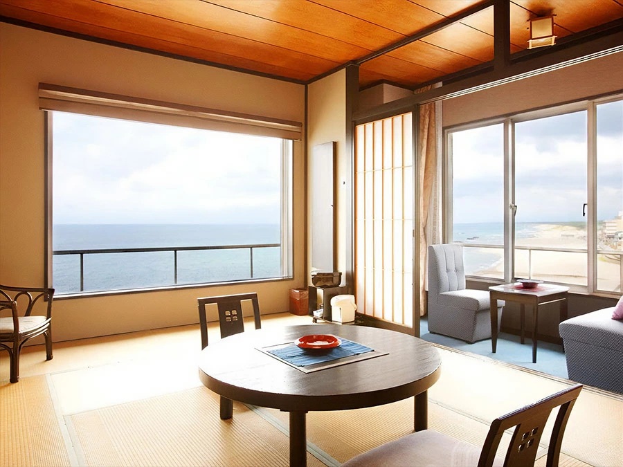 【令和7年産 コシヒカリ(精米) 10kg×愉海亭みやじま】 旬の特産品と宿泊利用券セット