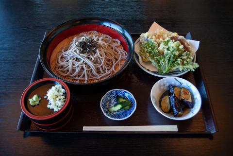 鶴岡市宝谷産「でわ宝」宝谷そば（乾麺）200g × 6袋