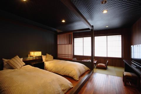 あつみ温泉　高見屋別邸久遠　詣でる つかる 頂きます1泊2食付ペア宿泊券