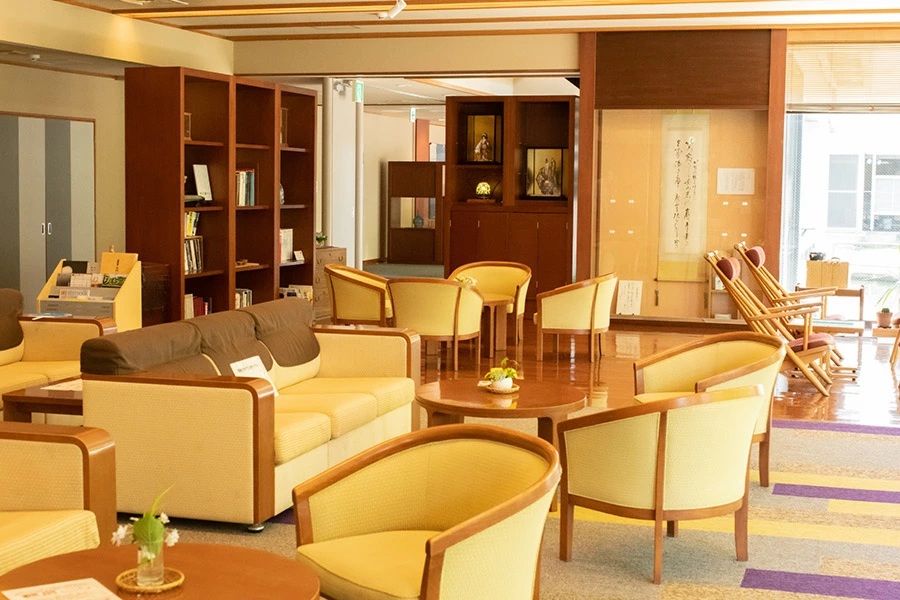 【令和7年産 コシヒカリ(精米) 10kg×奥湯野浜温泉 龍の湯】 旬の特産品と宿泊利用券セット