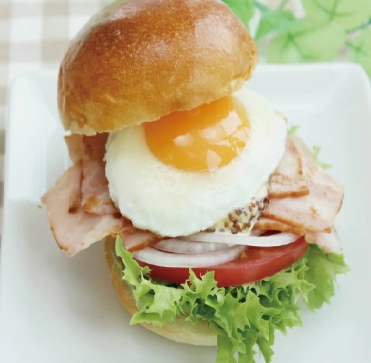 SE0301　東北日本ハム《みんなの食卓》 ボリュームパックベーコン　500g×10パック