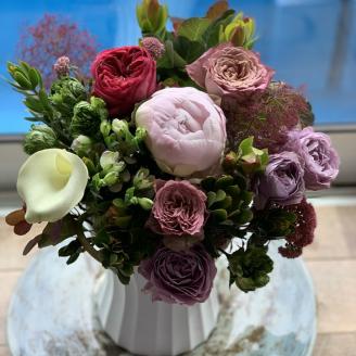 SL0235　【毎月届く】季節を感じるフラワーアレンジ12