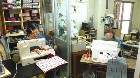 SA2731　【畳の縁で制作】バッグインバッグと名刺・カードケース　市松(赤)