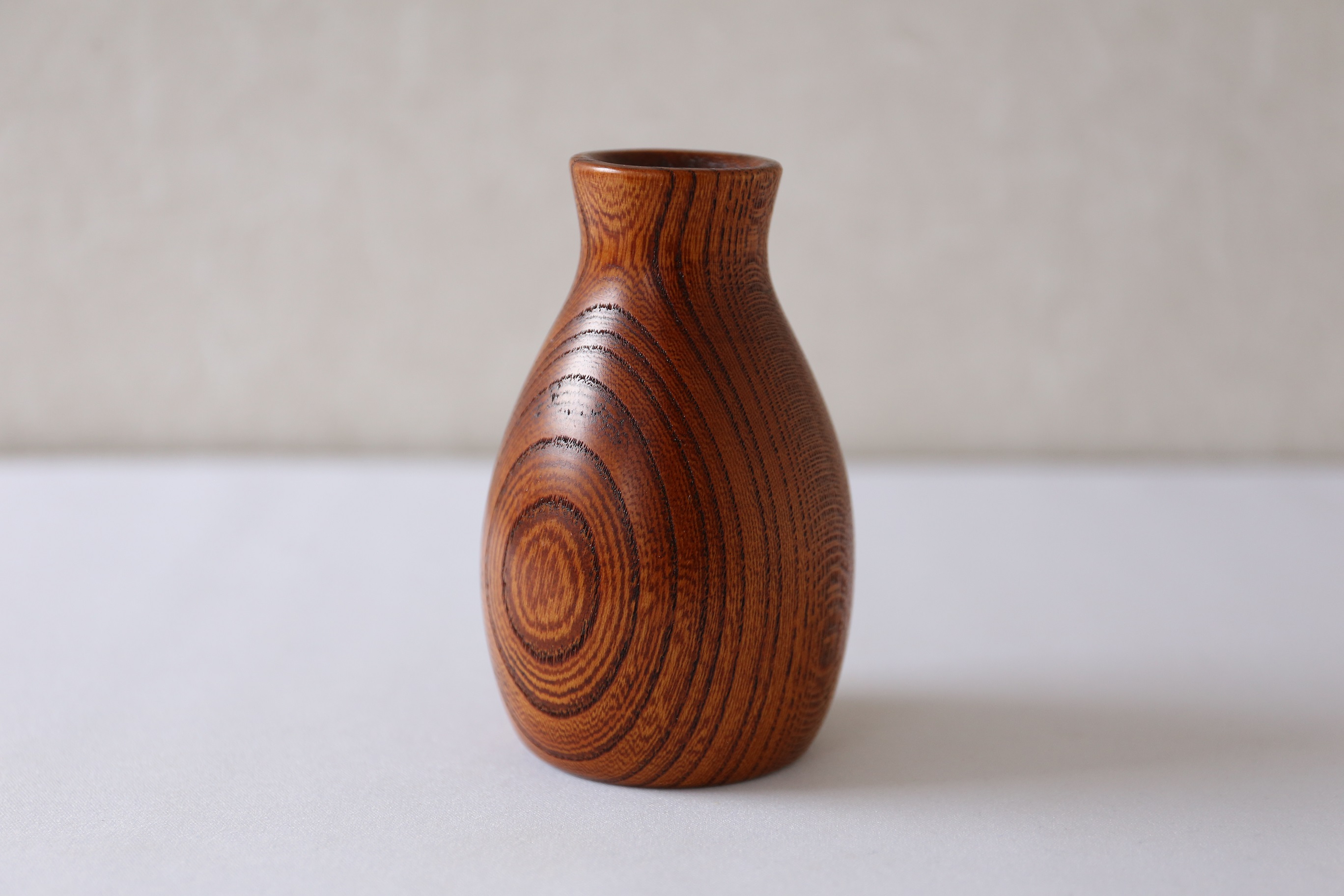 SG0057　酒田船箪笥　製造技術を活かした酒器（ぐい呑み・徳利セット／金具なし）