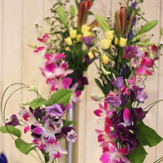 SL0200　お供え花、墓花セット「安らかな祈りのお花」　故人への想いをお花でお届けいたします。