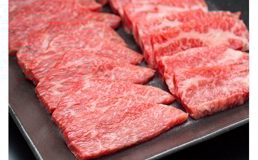 4等級以上 山形牛 焼肉用（もも、肩、ばら）2400g にく 肉 お肉 牛肉 山形県 新庄市 F3S-2146