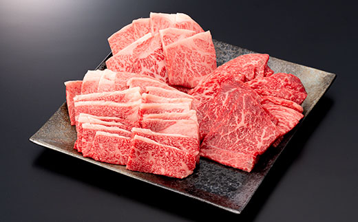 産地直送 4等級以上 山形牛 焼肉 セット  800g （肩、もも、ロース 400g×2） にく 肉 お肉 牛肉 山形県 新庄市 F3S-0599