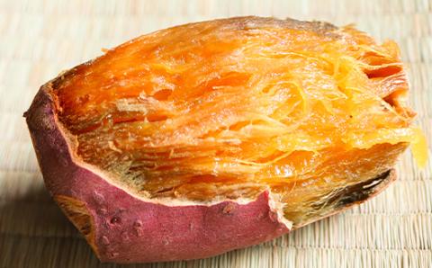 上品な甘さの【シルクスイート】2kg （栽培期間中、農薬、化学肥料不使用） さつまいも サツマイモ 芋 F3S-2000