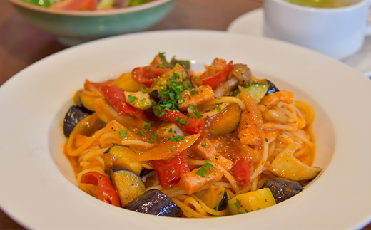 ＜地元食材たっぷりの農園レストラン＞トラットリア・ノンノ お食事券【6,000円分】 F3S-2652