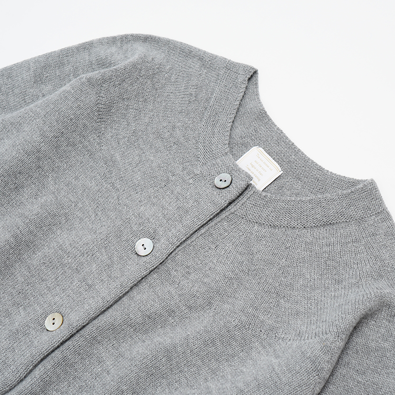 【グレー】プレスジャガードカーディガン BCA12407WA Sato-S2 佐藤繊維 【 天然素材 ウール アンゴラ シンプル 着心地 レディース カーディガン maalisukuu 山形県 寒河江市 獣毛糸 上質 日本製 国内製造 山形 秋 冬 】　062-H-SS035-gray