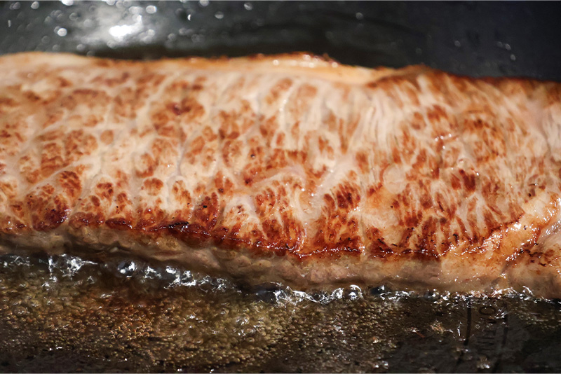 【45営業日以内配送】幸せを運ぶ牛《幸生牛》希少牛 サーロインステーキ 400g（200g×2枚） 025-D-YL038