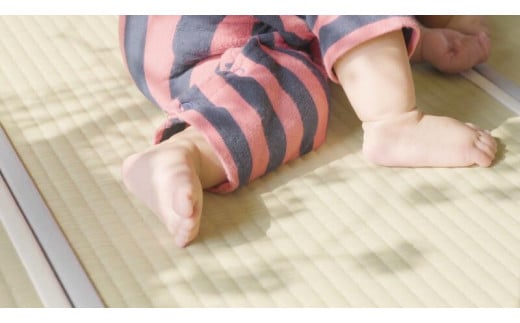 1/4サイズの国産デザイン畳 「 T-Quarter (ティークォーター)」 １枚（約90cm×約45cm×約30mm） ／ お取り寄せ 特産 デザイン ヨガ ピラティス ベビー マタニティ 和 禅 国産 い草 天然 たたみ インテリア T1/4　051-H-KG002