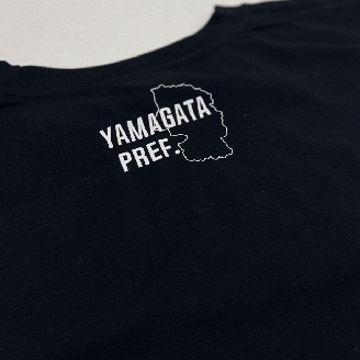 東根市 マンホールＴシャツ(黒) Sサイズ hi004-hi050-002r-s