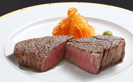 A4･A5ランク尾花沢牛 特選赤身ステーキ(味付き) 約100g×3枚 特製ソース付き 焼肉和牛料理金竹 kb-ogtax300