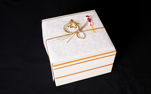 【数量限定】焼肉和牛料理金竹 尾花沢牛「雪降り和牛尾花沢」おせち 二段重 冷蔵 2-3人前 ローストビーフ 伊勢海老 解凍不要 おせち お節 重箱 kb-ocxx2 二段重（寄附額107,000円）