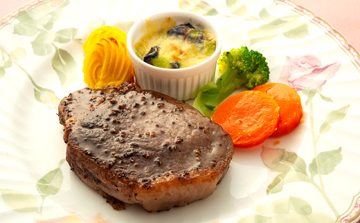 欧風レストラン“西洋葡萄”の 米沢牛 Ａ5等級 シャトーブ