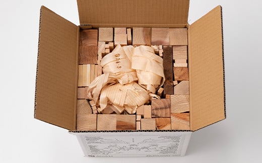 《火のごちそう FIREWOOD MIX》 薪 小サイズ 約5kg 『(有)遠藤製