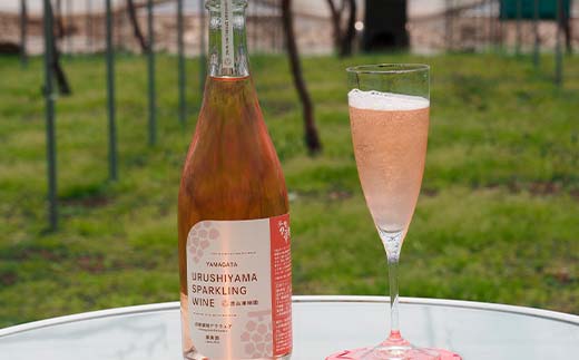 果樹園生まれの 漆山果樹園デラウェアワイン 「漆山ワイン