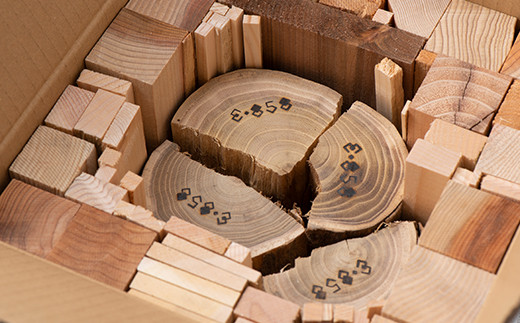 《火のごちそう FIREWOOD MIX》 薪 小サイズ 約5kg 『(有)遠藤製