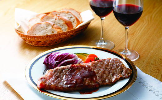 米沢牛 サーロインステーキ (200g×2枚) と 大浦葡萄酒 オオウ