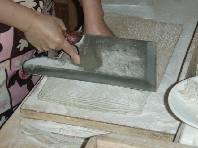 作谷沢産 そば粉 2kg F20A-965