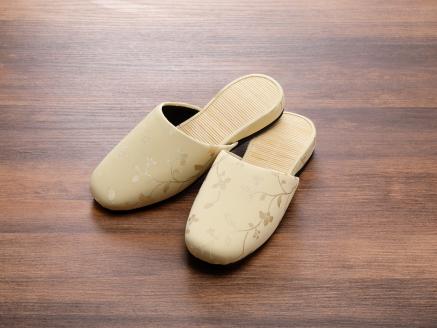 「千年スリッパ」３色から選べる２足セット