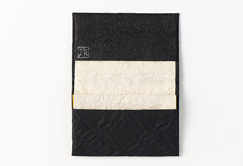 FYN9-059 紙屋 作左ヱ門 名刺（カード）入れ≪エンボス／黒≫ 山形県 西川町