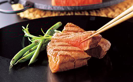 FYN9-963 山形県産 山形牛 5等級 ヒレブロック 約3.5kg 黒毛和牛 国産 牛肉 肉 ヒレ ステーキ ブロック A5 高級 希少 贅沢 山形県 西川町 月山