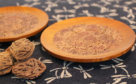 桃の実　茶托兼用菓子皿　2枚組み