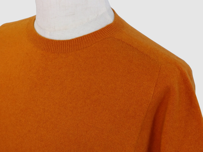 カシミヤメンズセーターエポーレット　Mサイズ（オレンジ）