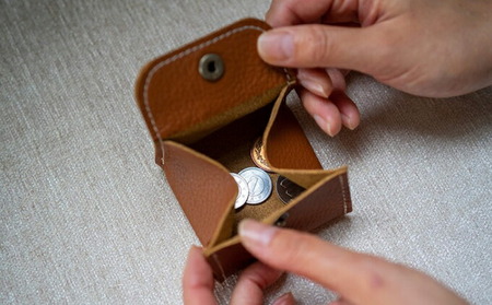 本革コインケース（茶色）7.5×7.5cm【ann's  jam・ハンドメイド品】