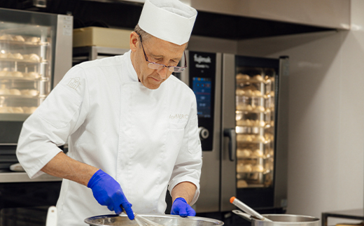 AndMERCI アンドメルシィ マカロン 4ケース 山形県 大石田町 ギフト スイーツ チョコレート 焼き菓子 贈答用 am-swmrx4 4ケース（6種×4箱）