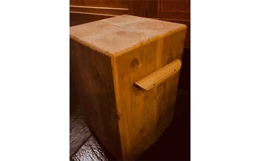 金山杉 スツール 四角(2) 家具 インテリア 機能性 椅子  F4B-0576