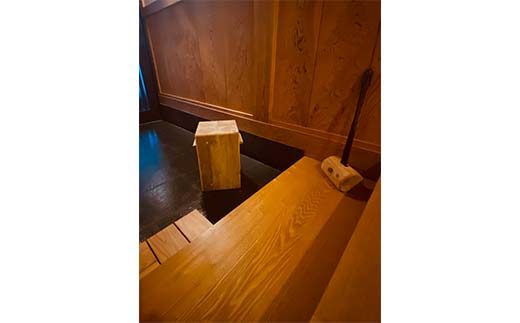 金山杉 スツール 四角(2) 家具 インテリア 機能性 椅子  F4B-0576