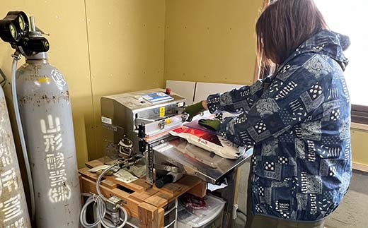 【令和7年産】定期6回 金山町産 特別栽培米 コシヒカリ 玄米 5kg 米 お米 ご飯 ブランド米 定期便 F4B-0628