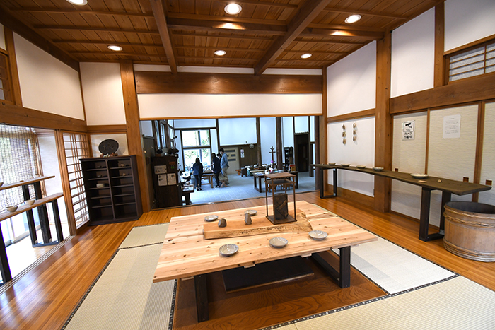 カムロ窯クラック粉引ぐい呑セット