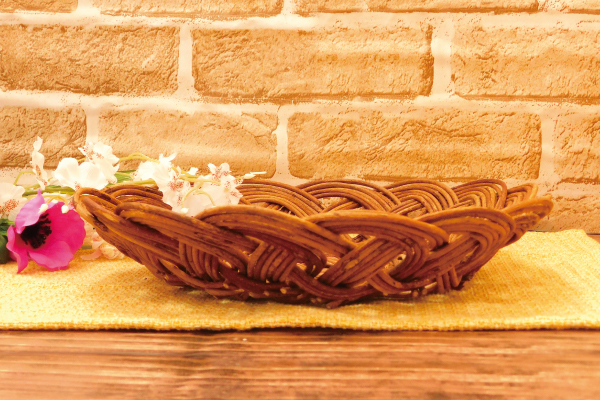 あけび蔓細工・和ーnagomiー（かご浅型）