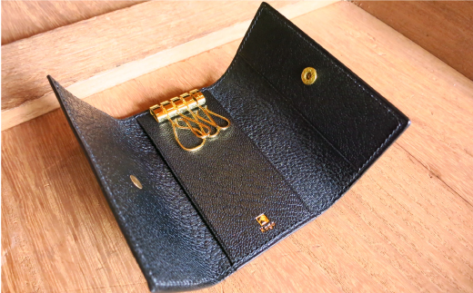 フランス・ジュリアン社製ゴート（山羊）革　キーケース　＜ブラック＞