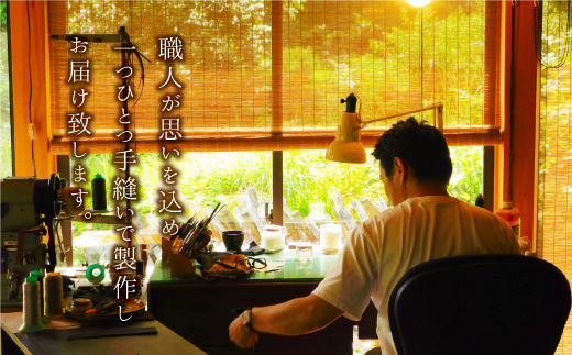 フランス・ジュリアン社製ゴート（山羊）革　キーケース　＜オレンジ＞