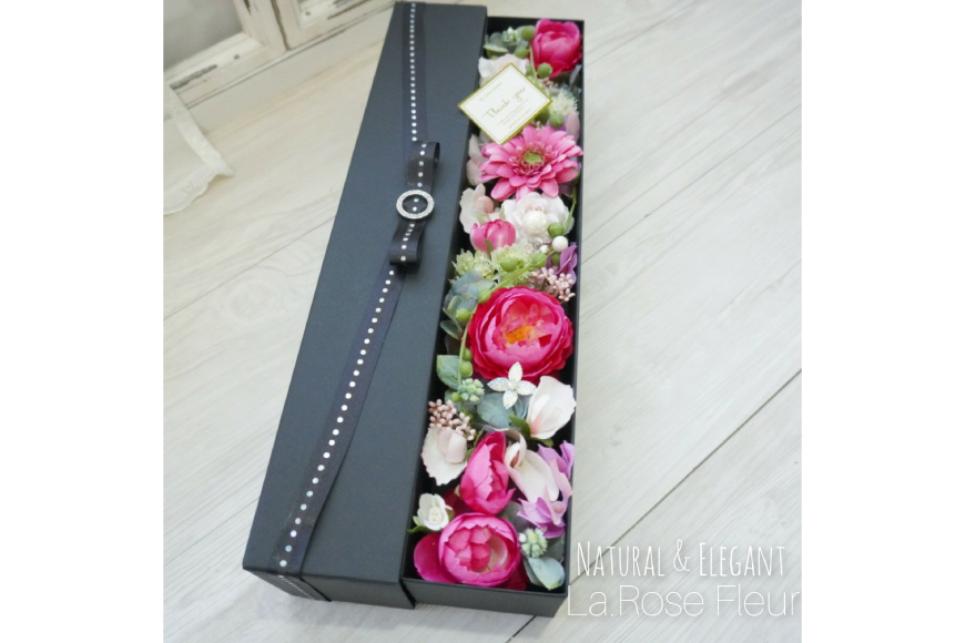フラワーアレンジメント アーティフィシャルフラワー ギフト BOX [La.Rose Fleur 山形県 高畠町 tk06ayt140000] フラワー アレンジメント ハンドメイド 花 はな 造花 インテリア 飾付