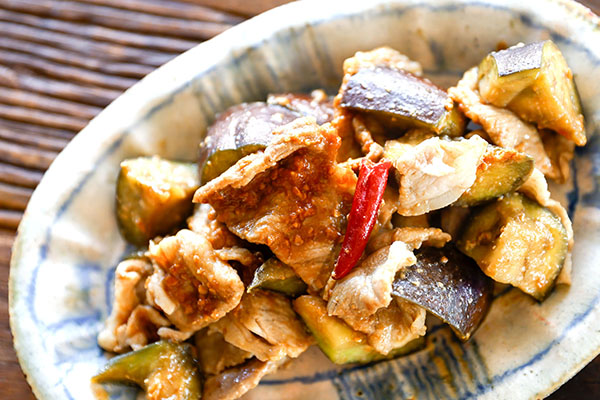 ハナブサ醤油　赤味噌４kg